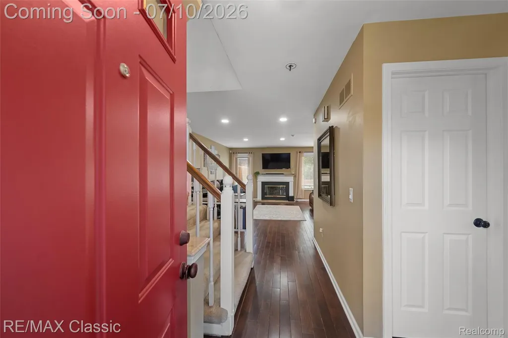 42027 Saratoga Circle Canton Charter Township MI 48187