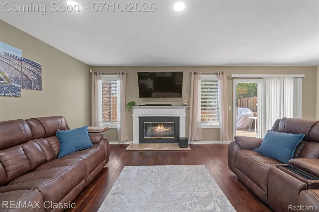 42027 Saratoga Circle Canton Charter Township MI 48187