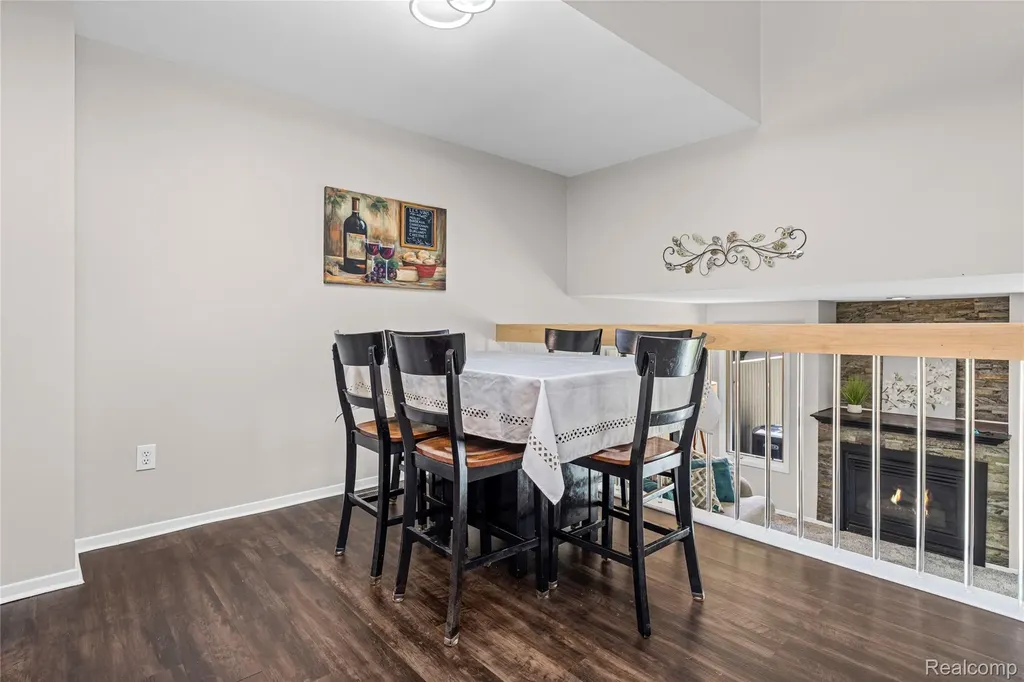 39455 Country Lane Novi City MI 48375