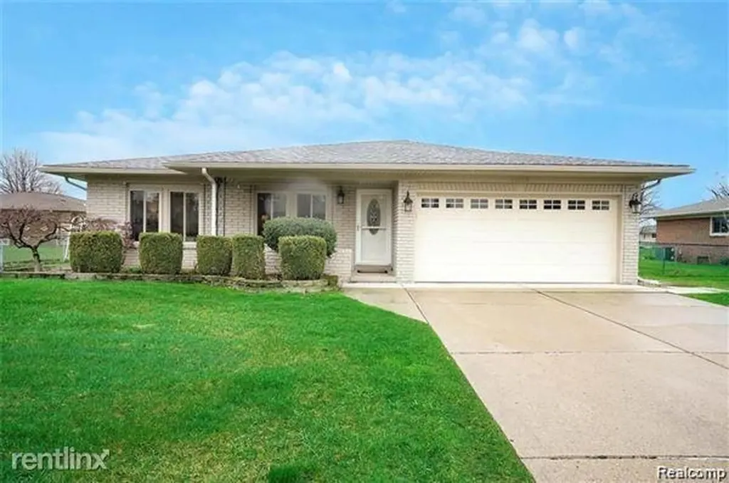 41223 Sesame Drive Sterling Heights City MI 48314