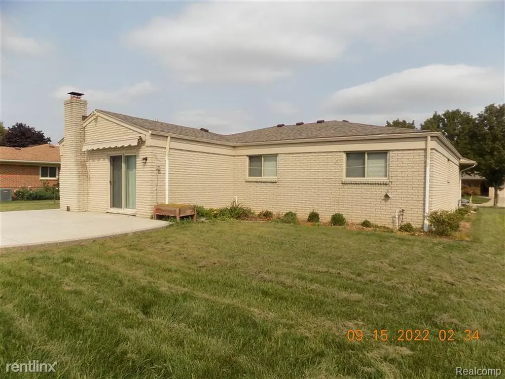 41223 Sesame Drive Sterling Heights City MI 48314