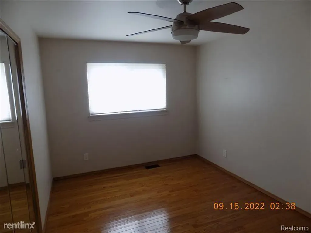 41223 Sesame Drive Sterling Heights City MI 48314