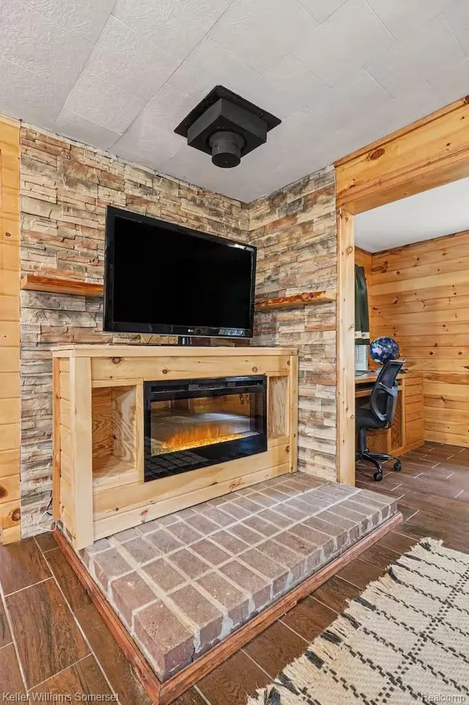 6287 Rock Road W Garfield Township MI 48632