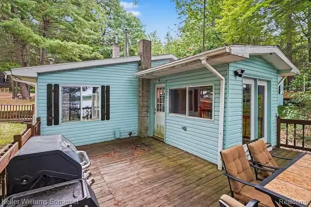 6287 Rock Road W Garfield Township MI 48632