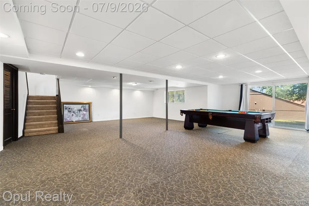 3961 Chablis Street West Bloomfield Charter Township MI 48323