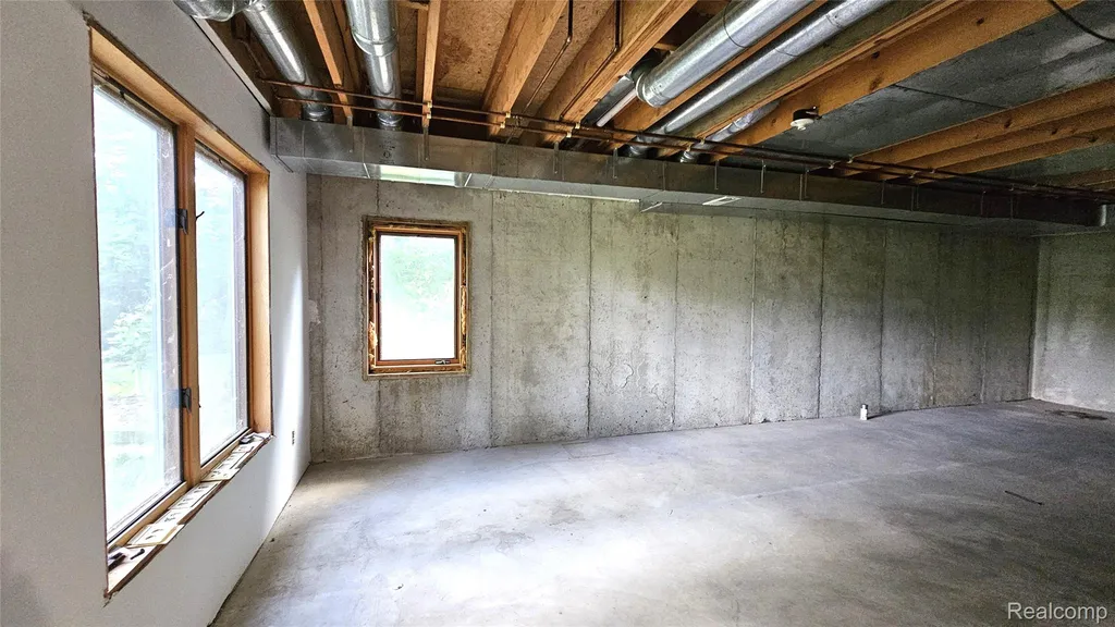 448 Fairwood Road Putnam Township MI 48169