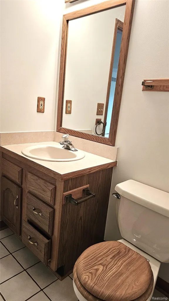 448 Fairwood Road Putnam Township MI 48169