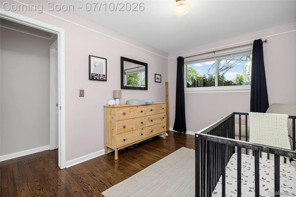 8561 Liberty Boulevard Westland City MI 48185