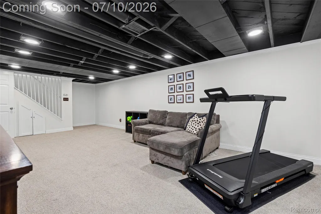8561 Liberty Boulevard Westland City MI 48185