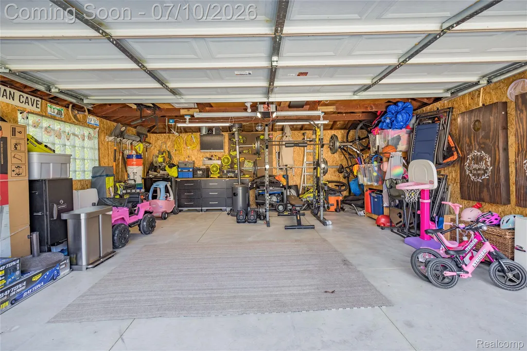 8561 Liberty Boulevard Westland City MI 48185