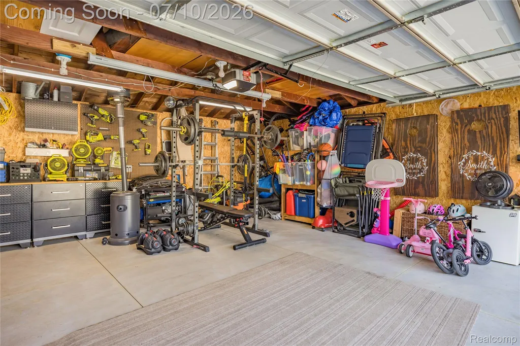 8561 Liberty Boulevard Westland City MI 48185
