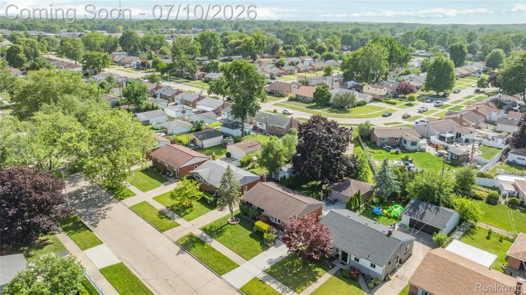 8561 Liberty Boulevard Westland City MI 48185