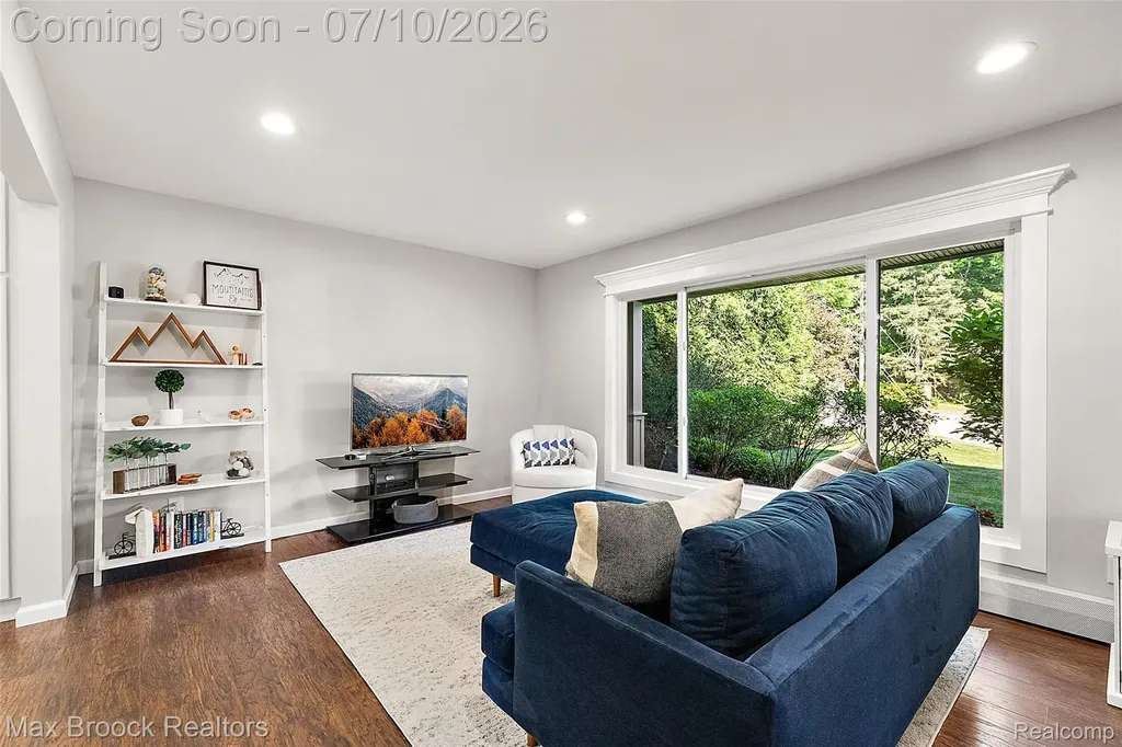 139 Wimbleton Drive Birmingham City MI 48009