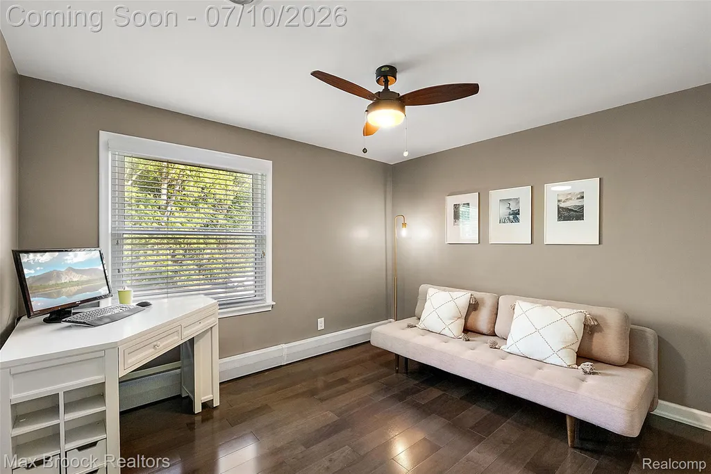 139 Wimbleton Drive Birmingham City MI 48009