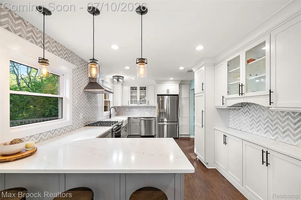 139 Wimbleton Drive Birmingham City MI 48009