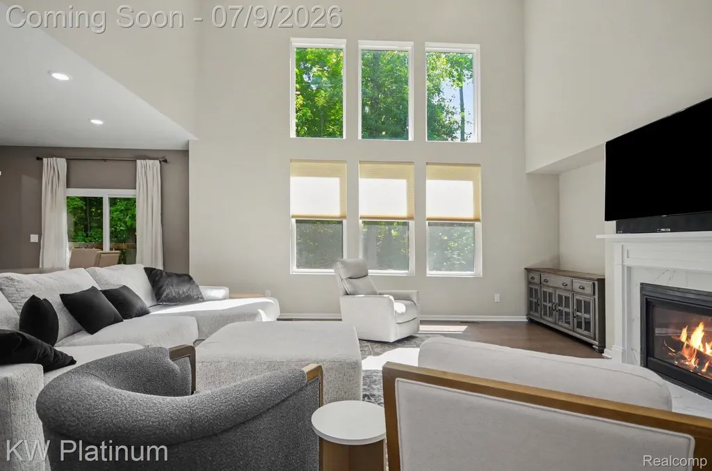 55740 Beacon Shore Drive Shelby Charter Township MI 48315