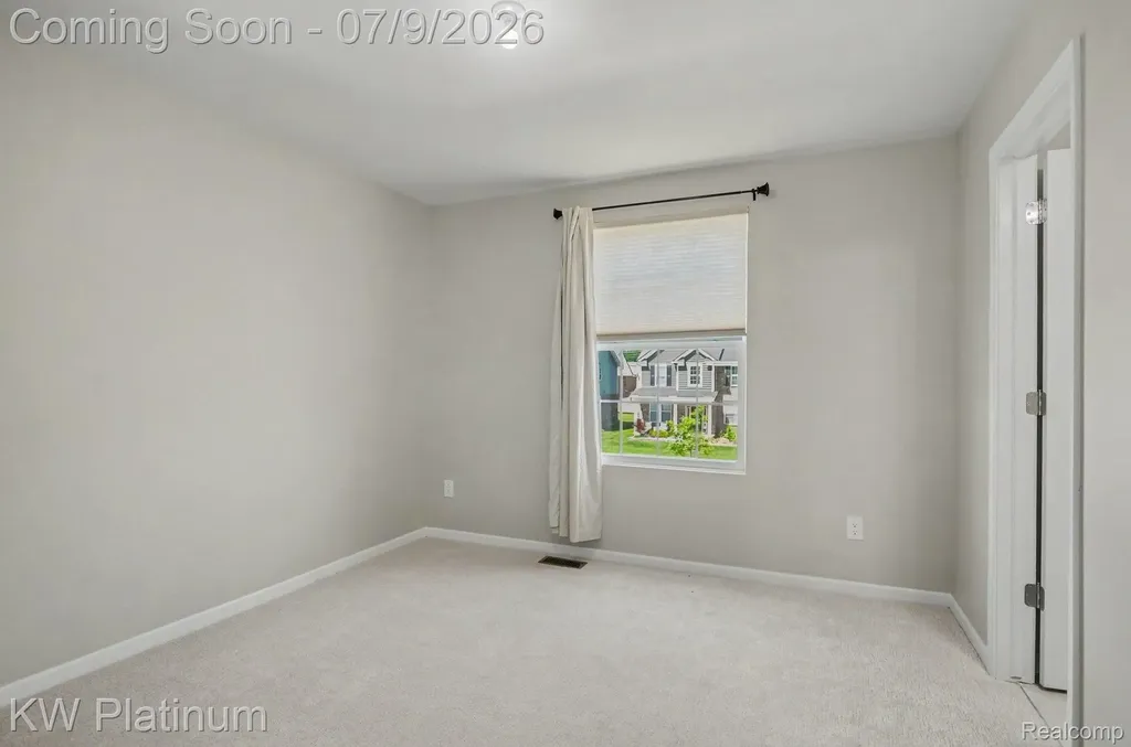 55740 Beacon Shore Drive Shelby Charter Township MI 48315