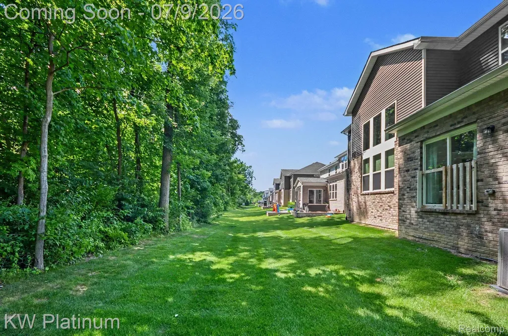 55740 Beacon Shore Drive Shelby Charter Township MI 48315