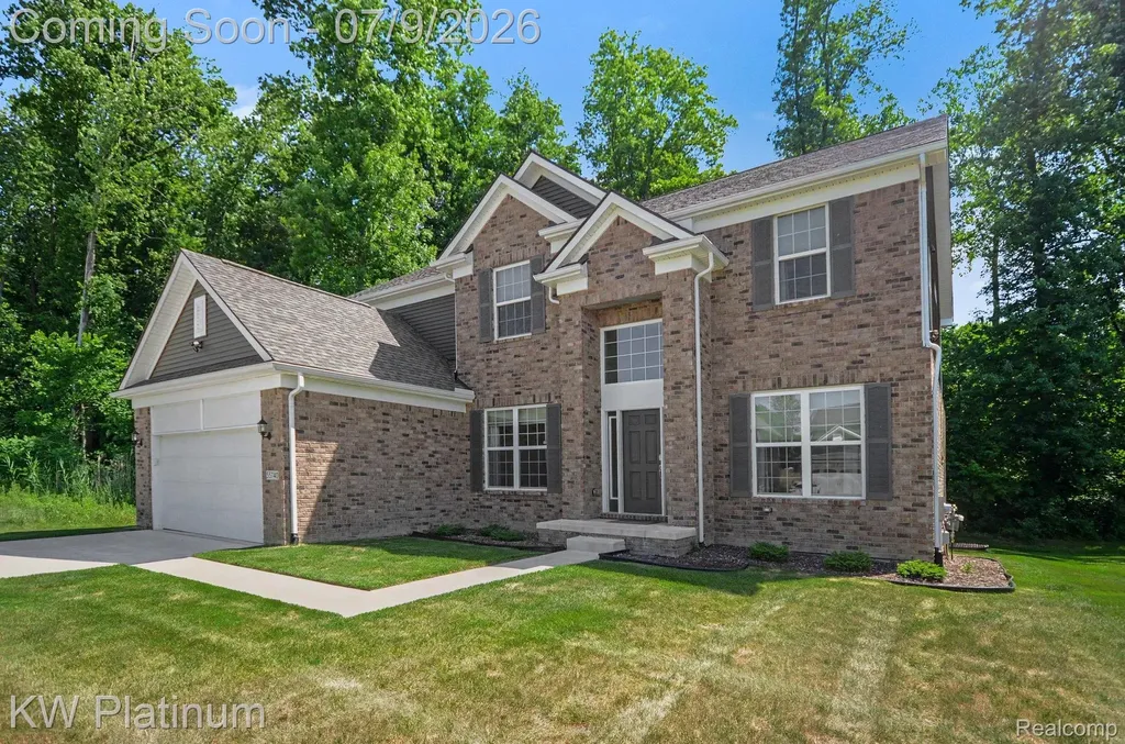 55740 Beacon Shore Drive Shelby Charter Township MI 48315