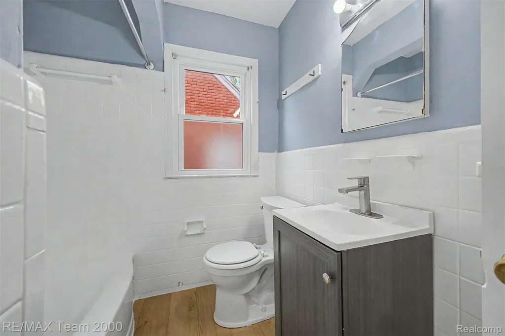 1670 Riverbank Street Lincoln Park City MI 48146