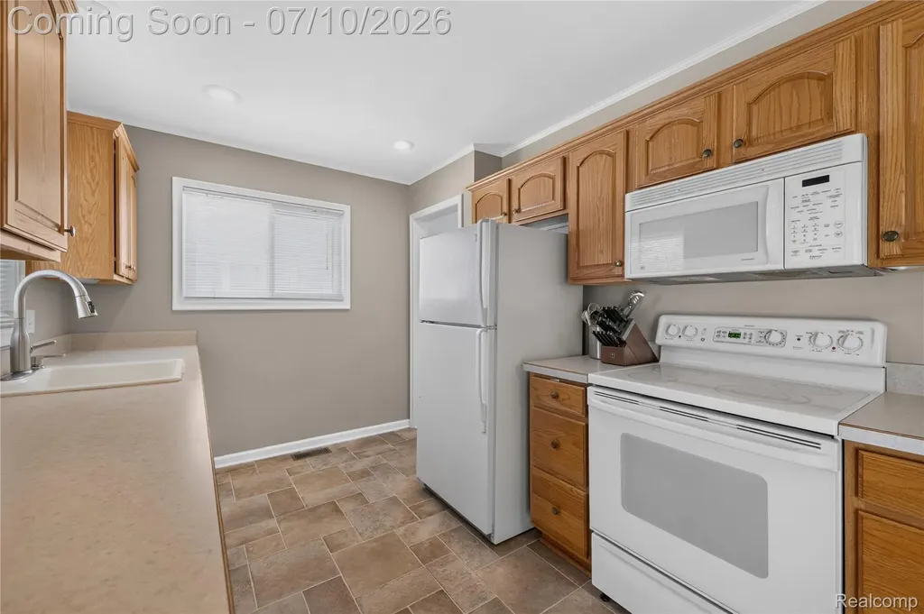 3034 Concord Street Trenton City MI 48183