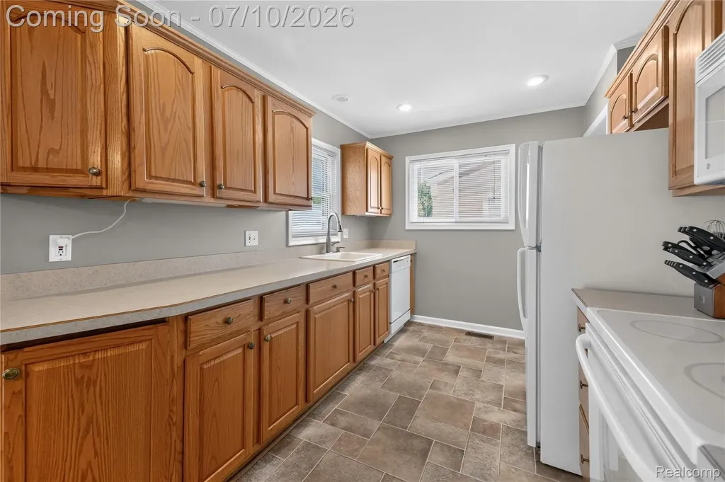 3034 Concord Street Trenton City MI 48183