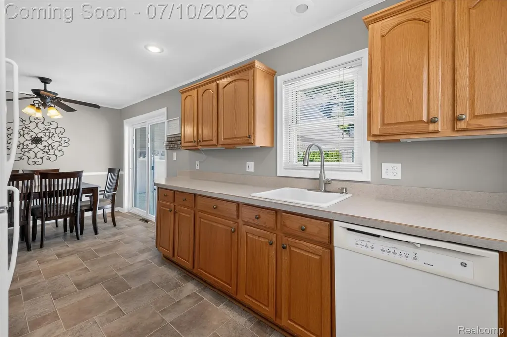 3034 Concord Street Trenton City MI 48183