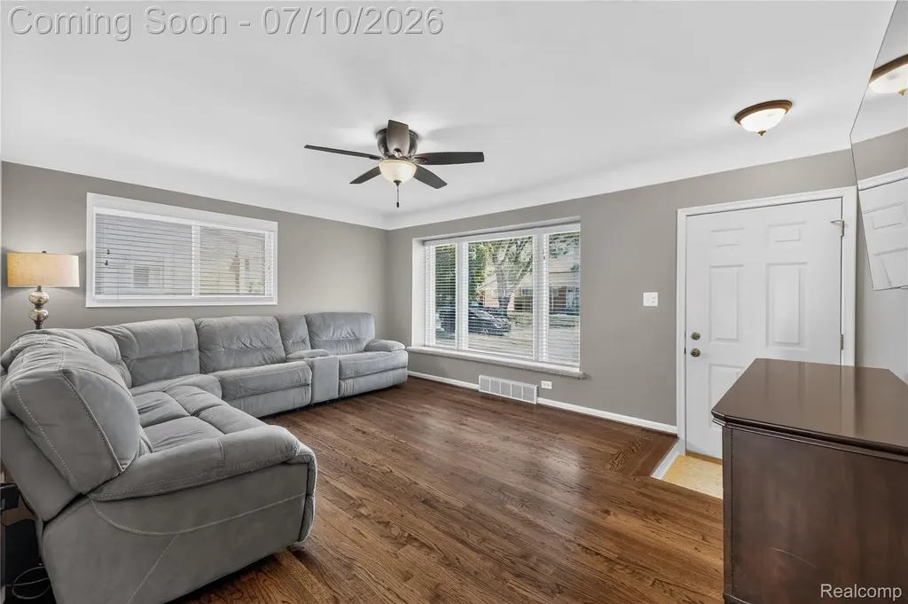 3034 Concord Street Trenton City MI 48183