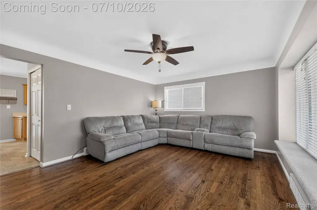 3034 Concord Street Trenton City MI 48183