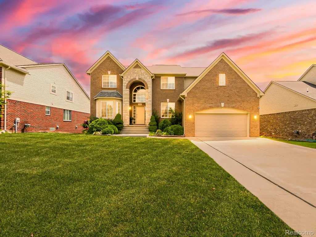 6960 Norway Drive Troy City MI 48085