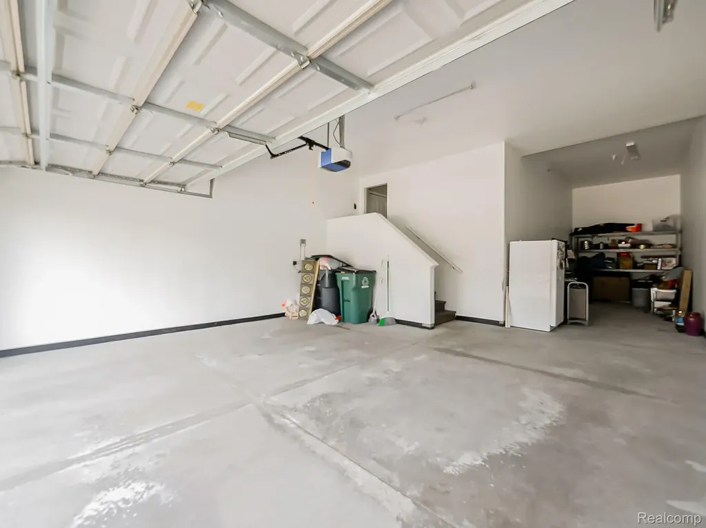 6960 Norway Drive Troy City MI 48085