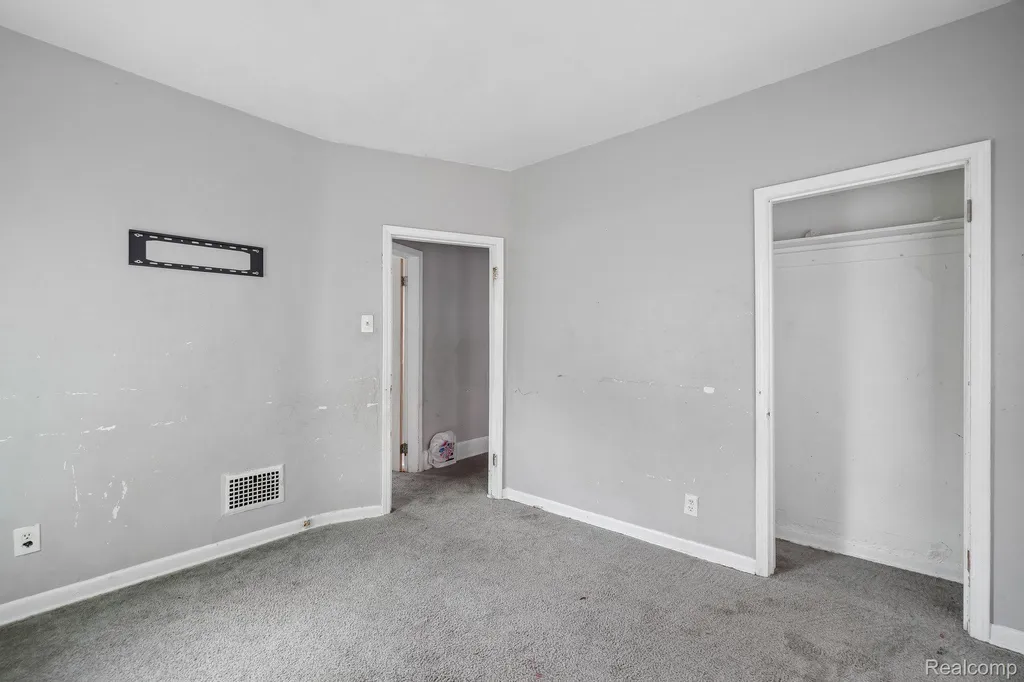 2981 Richton Street Detroit City MI 48206