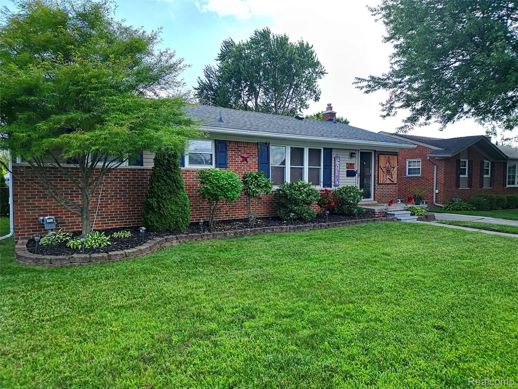 32125 Oakley Street Livonia City MI 48154
