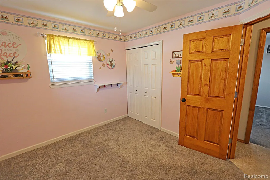 32125 Oakley Street Livonia City MI 48154
