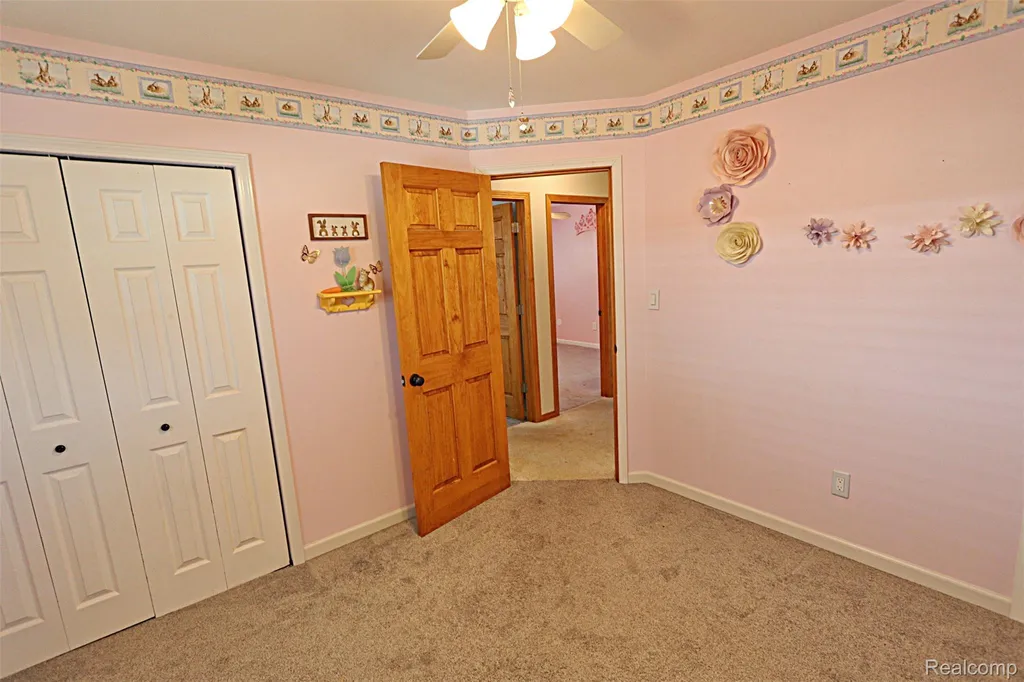 32125 Oakley Street Livonia City MI 48154