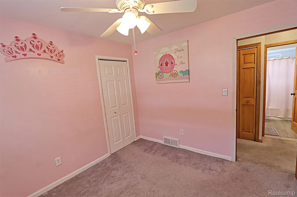 32125 Oakley Street Livonia City MI 48154