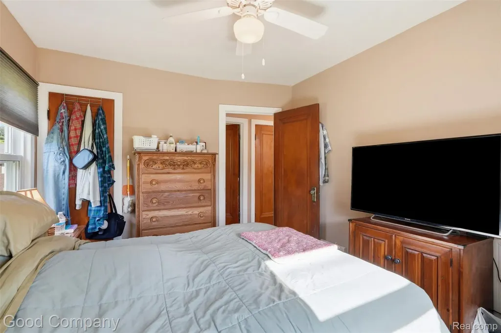 4415 Auburn Road Shelby Charter Township MI 48317
