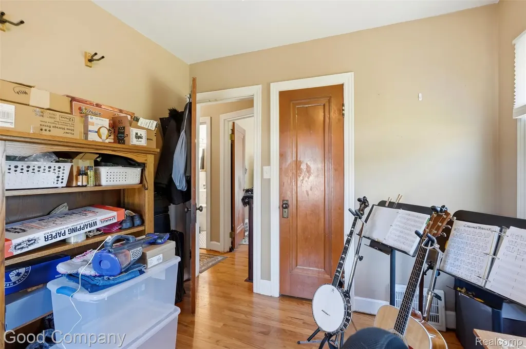 4415 Auburn Road Shelby Charter Township MI 48317