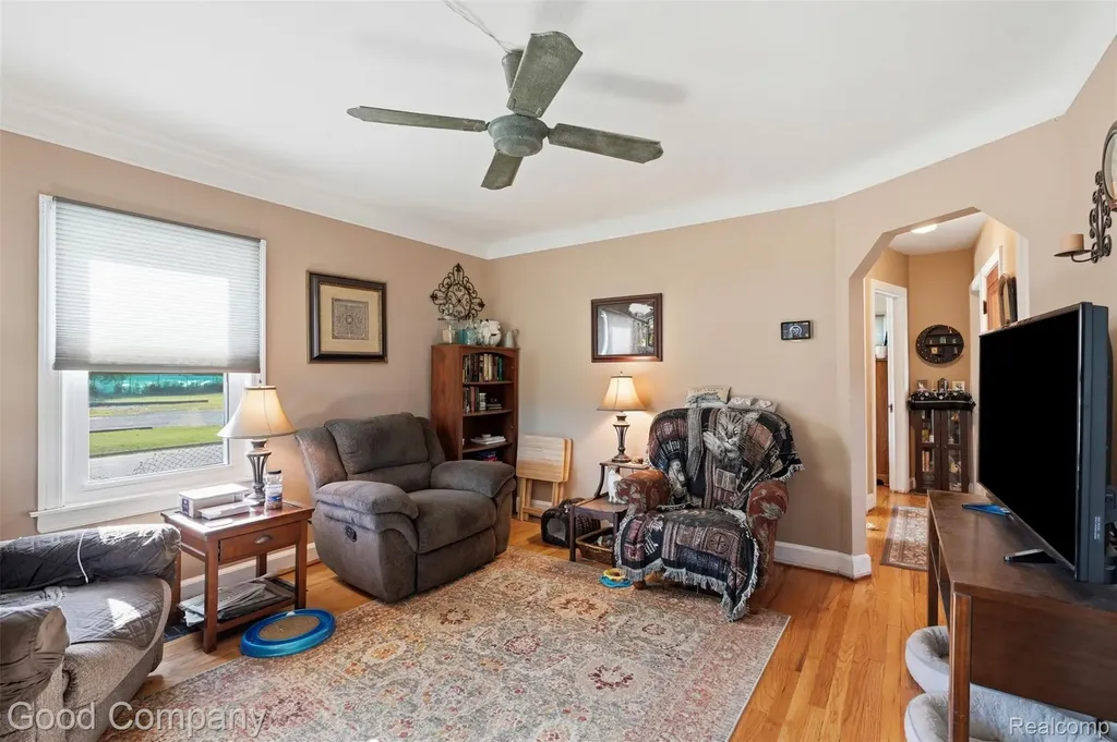 4415 Auburn Road Shelby Charter Township MI 48317