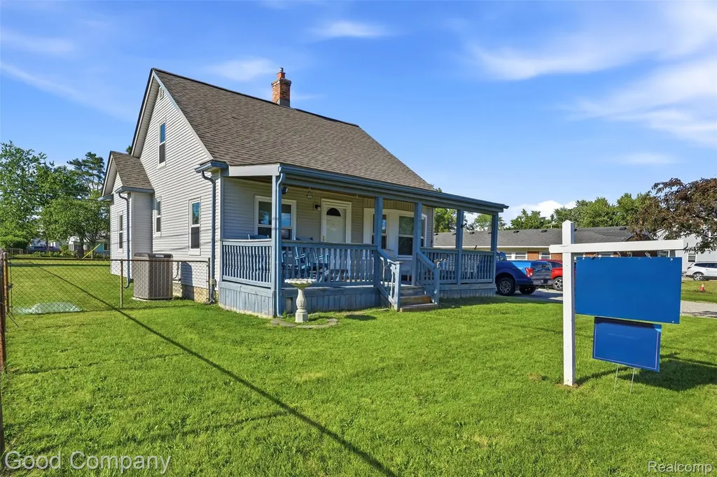 4415 Auburn Road Shelby Charter Township MI 48317