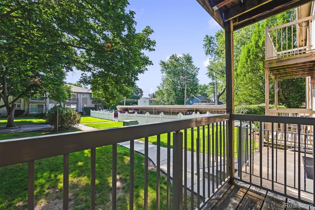 3551 W 14 Mile Road Royal Oak City MI 48073