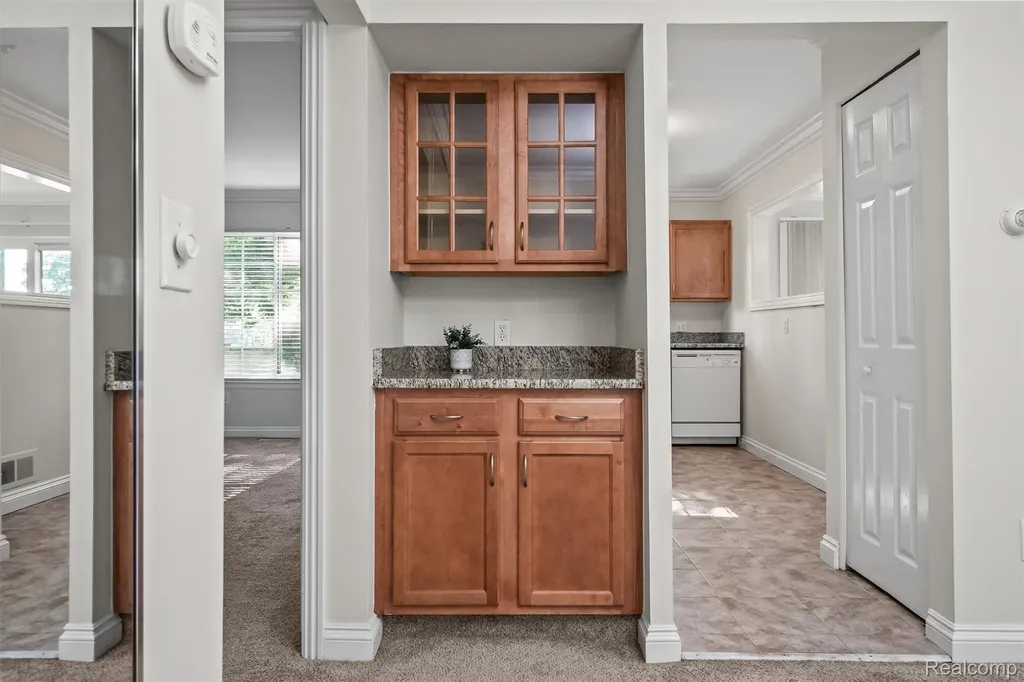 3551 W 14 Mile Road Royal Oak City MI 48073