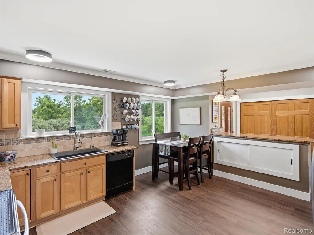 8620 Joey Drive Putnam Township MI 48169