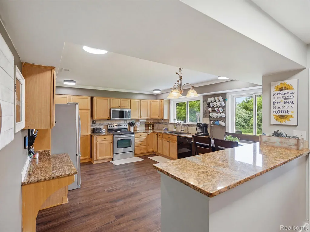 8620 Joey Drive Putnam Township MI 48169