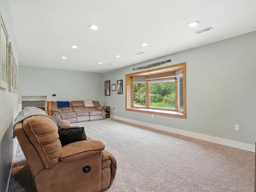 8620 Joey Drive Putnam Township MI 48169
