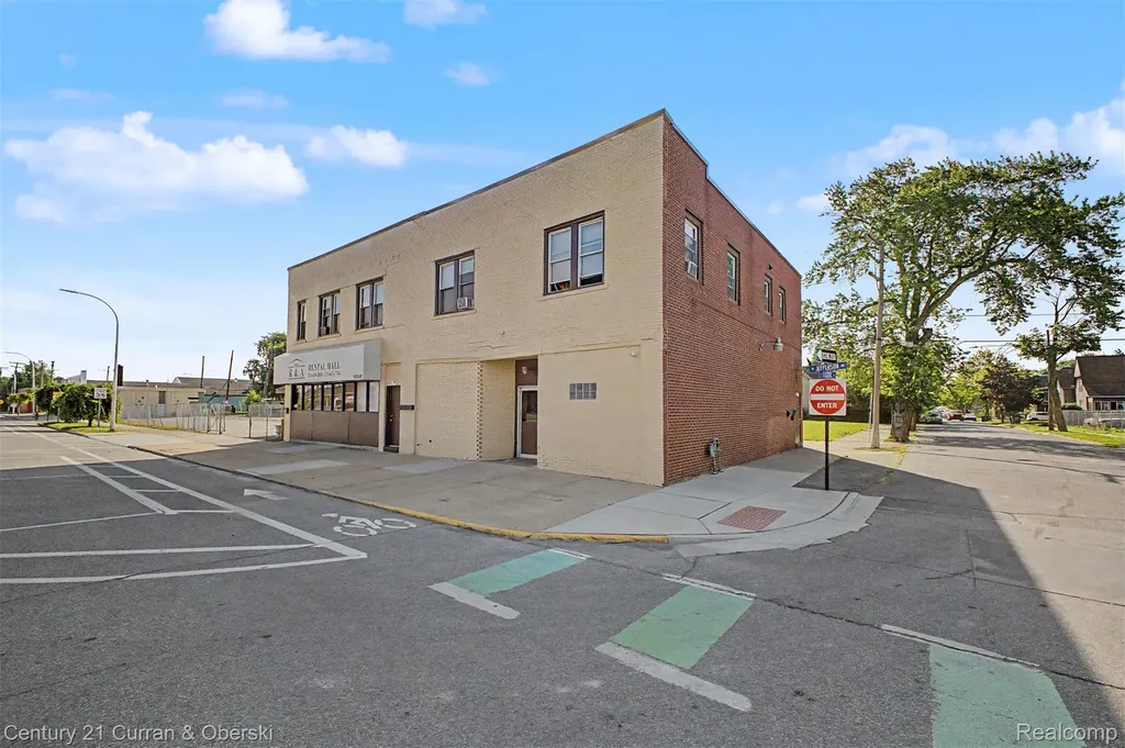 10249 W Jefferson Avenue River Rouge City MI 48218