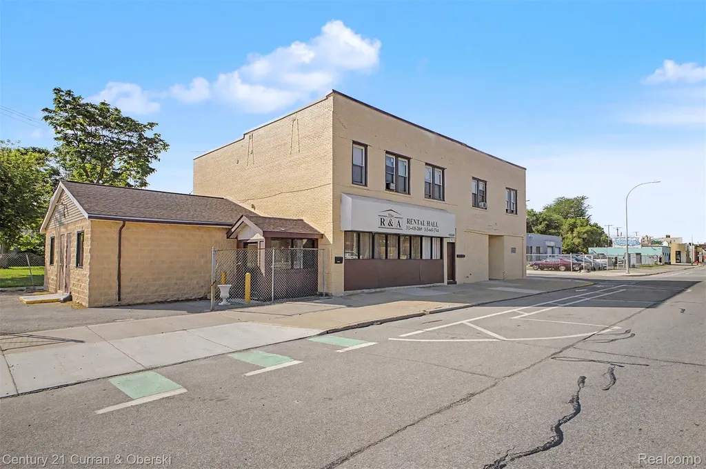 10249 W Jefferson Avenue River Rouge City MI 48218