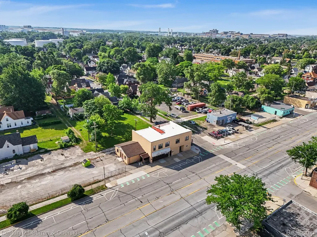 10249 W Jefferson Avenue River Rouge City MI 48218