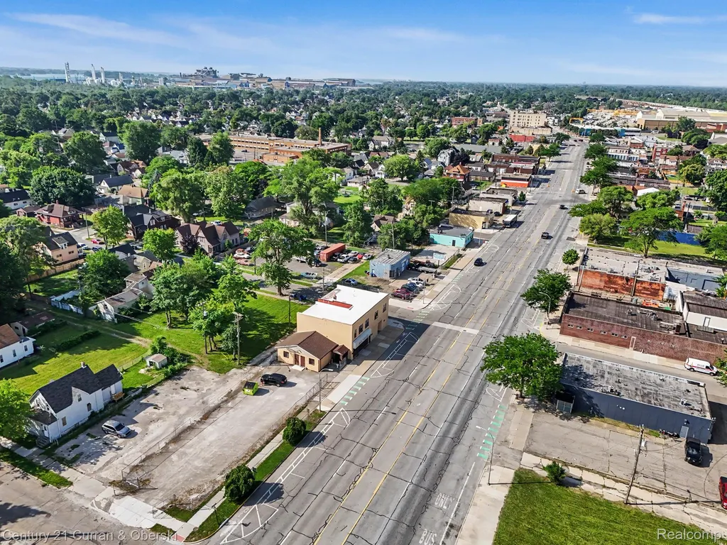 10249 W Jefferson Avenue River Rouge City MI 48218