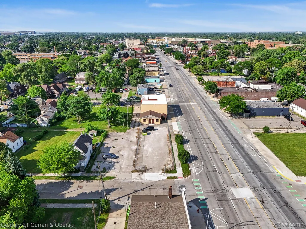 10249 W Jefferson Avenue River Rouge City MI 48218